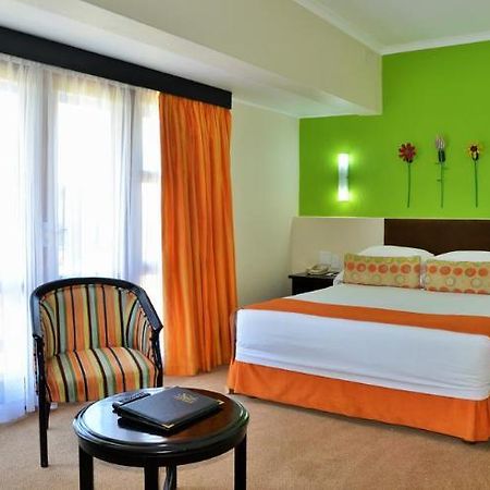 Protea Hotel Winkler White River Exterior foto