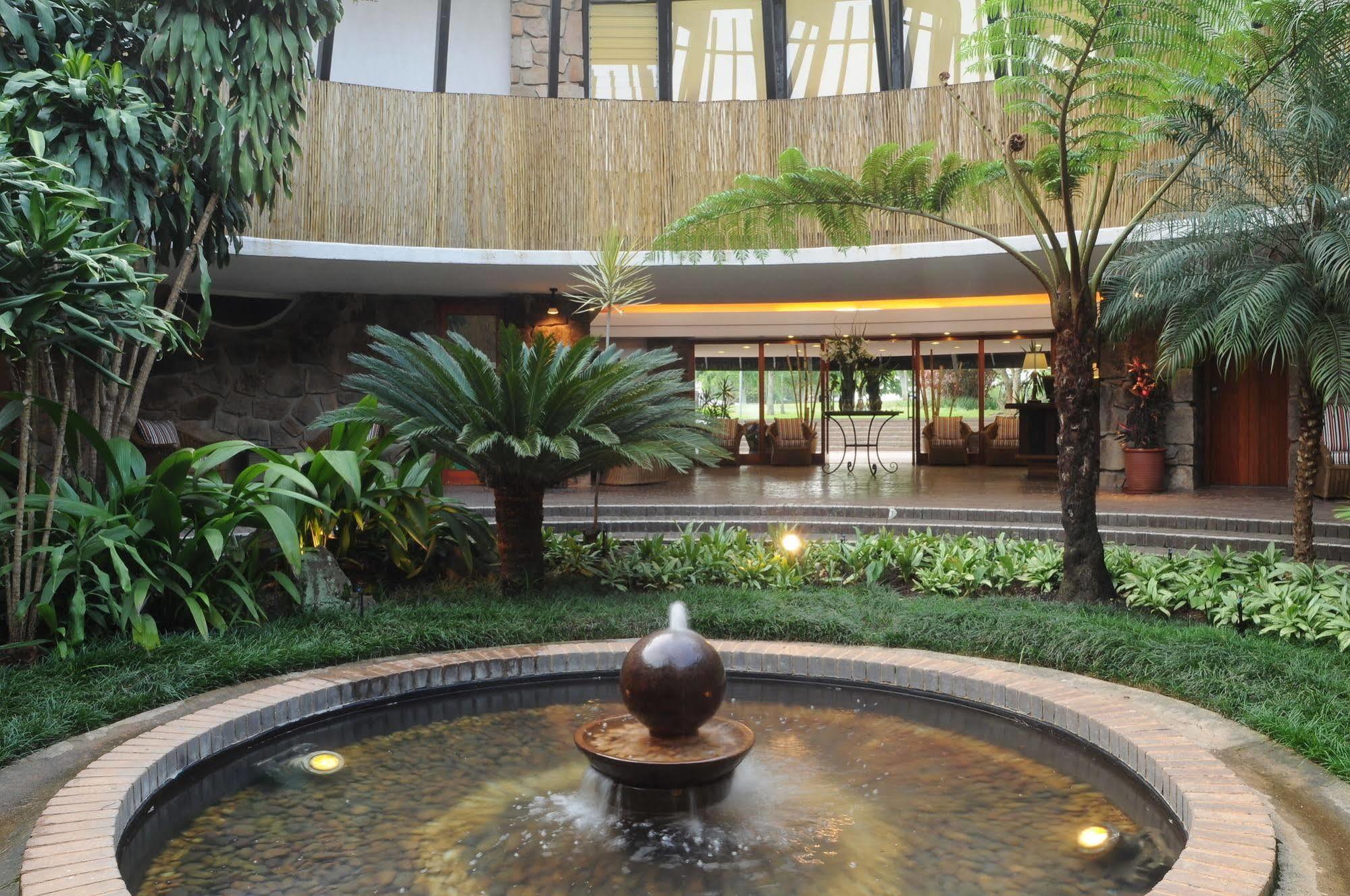 Protea Hotel Winkler White River Exterior foto